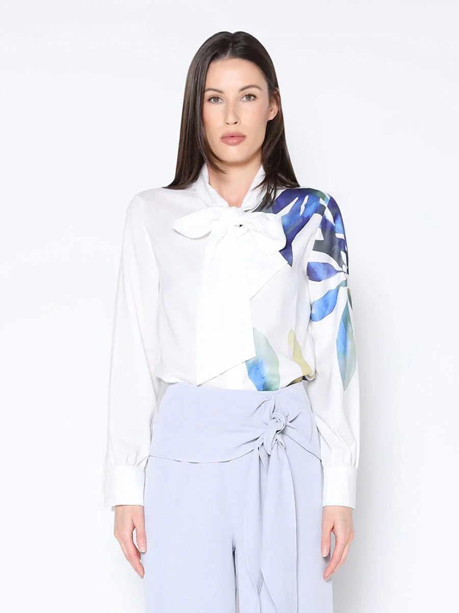 Flower on the side top