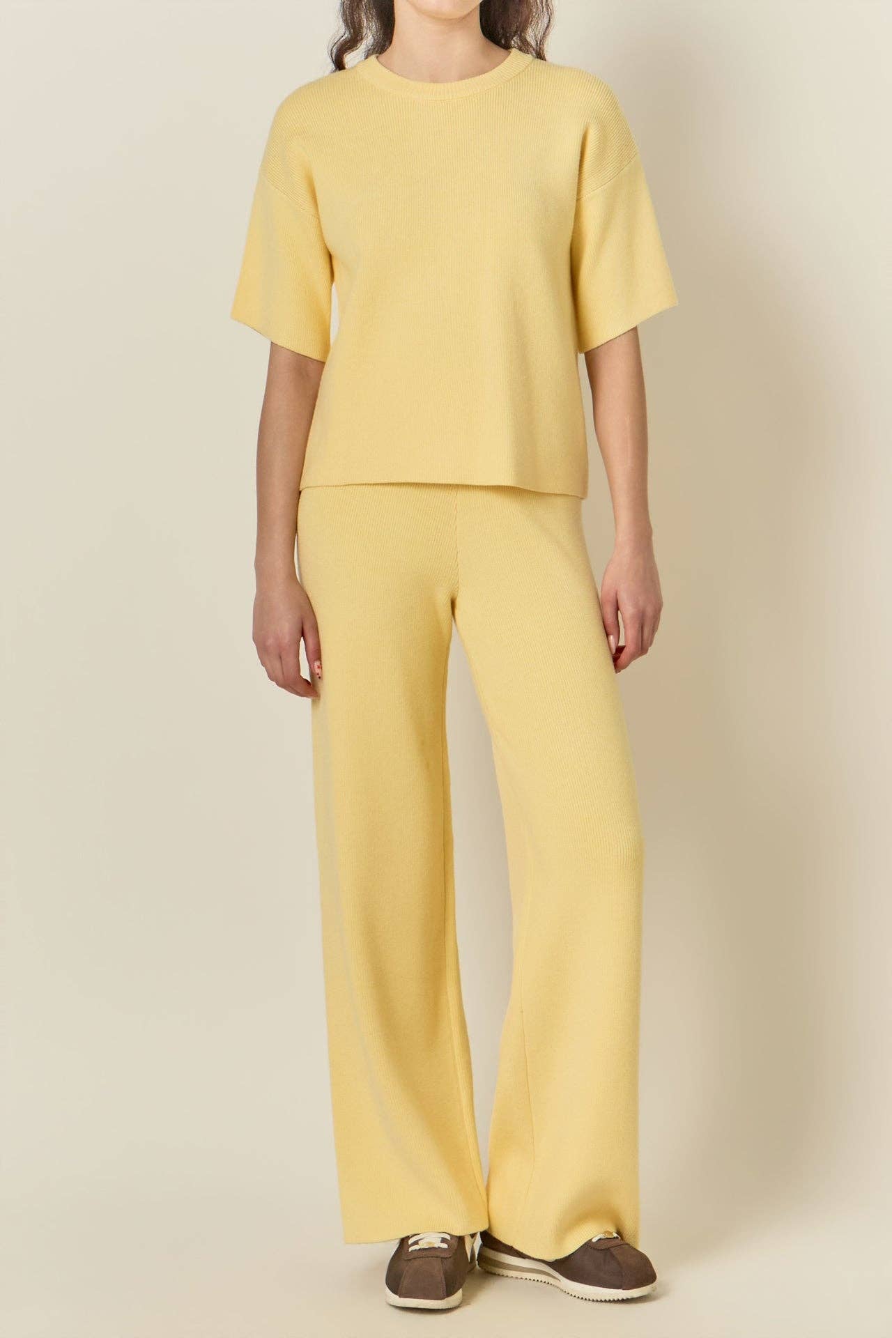 Collar Knit Half Sleeves Top