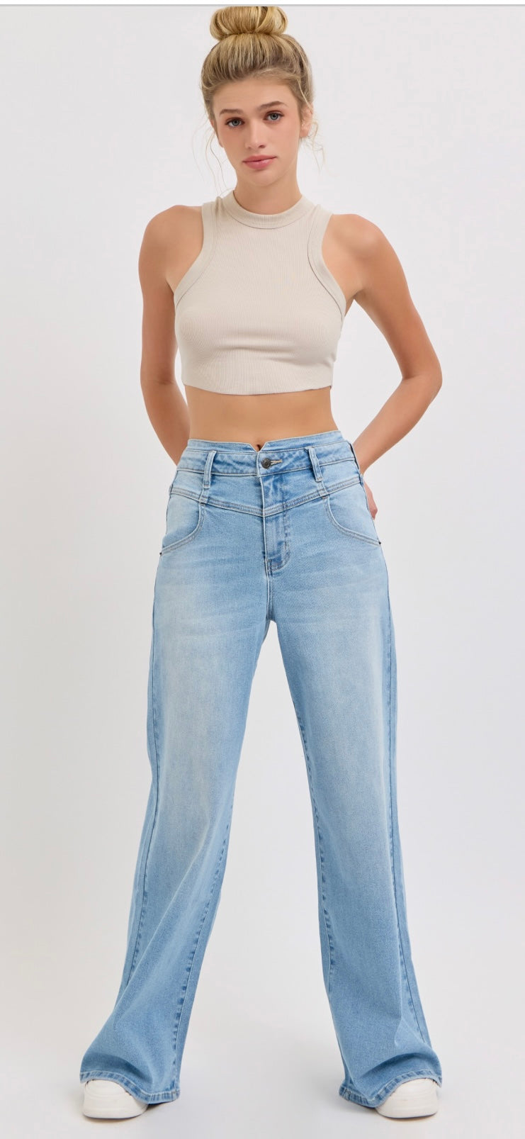 High rise Wide light wash jeans