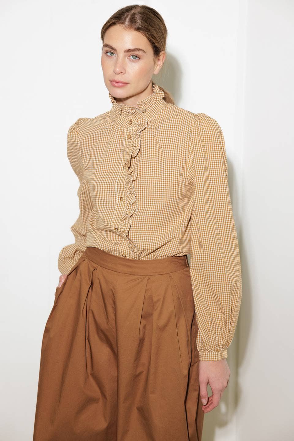 A printed woven top - FT1295 MUSTARD