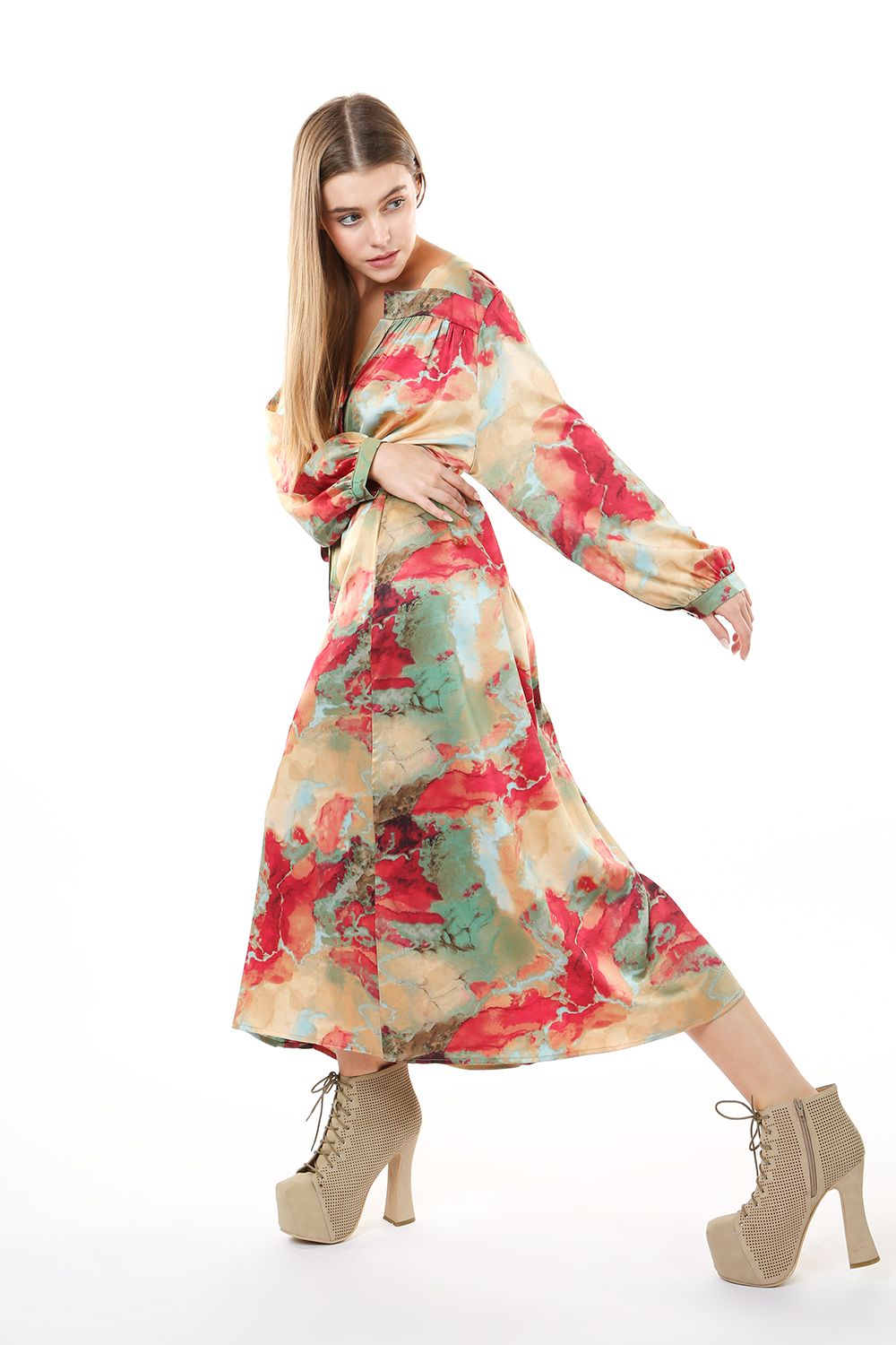 Vestido floreciente fucsia