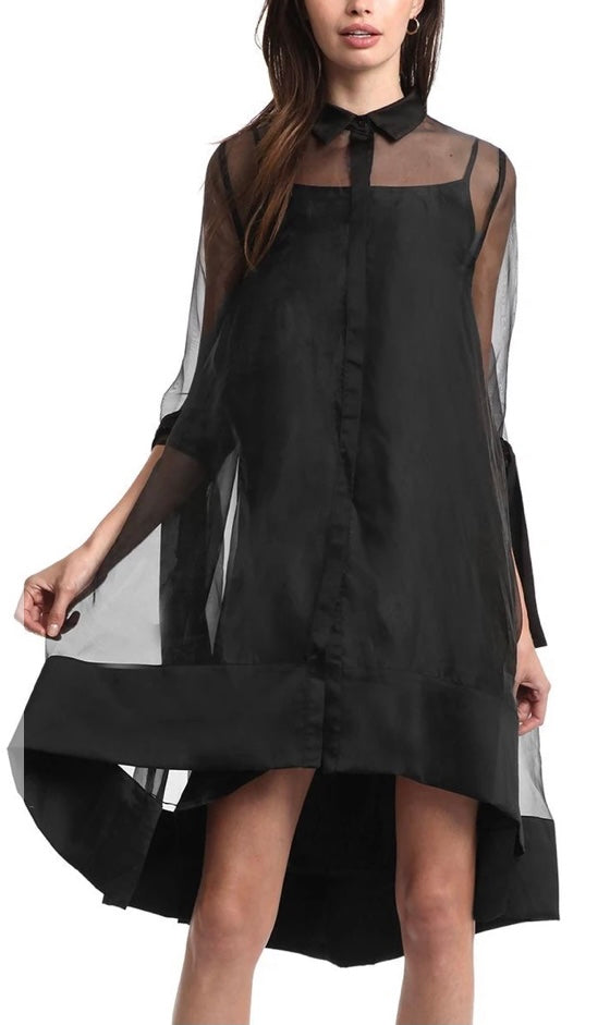 Vestido negro alto y bajo