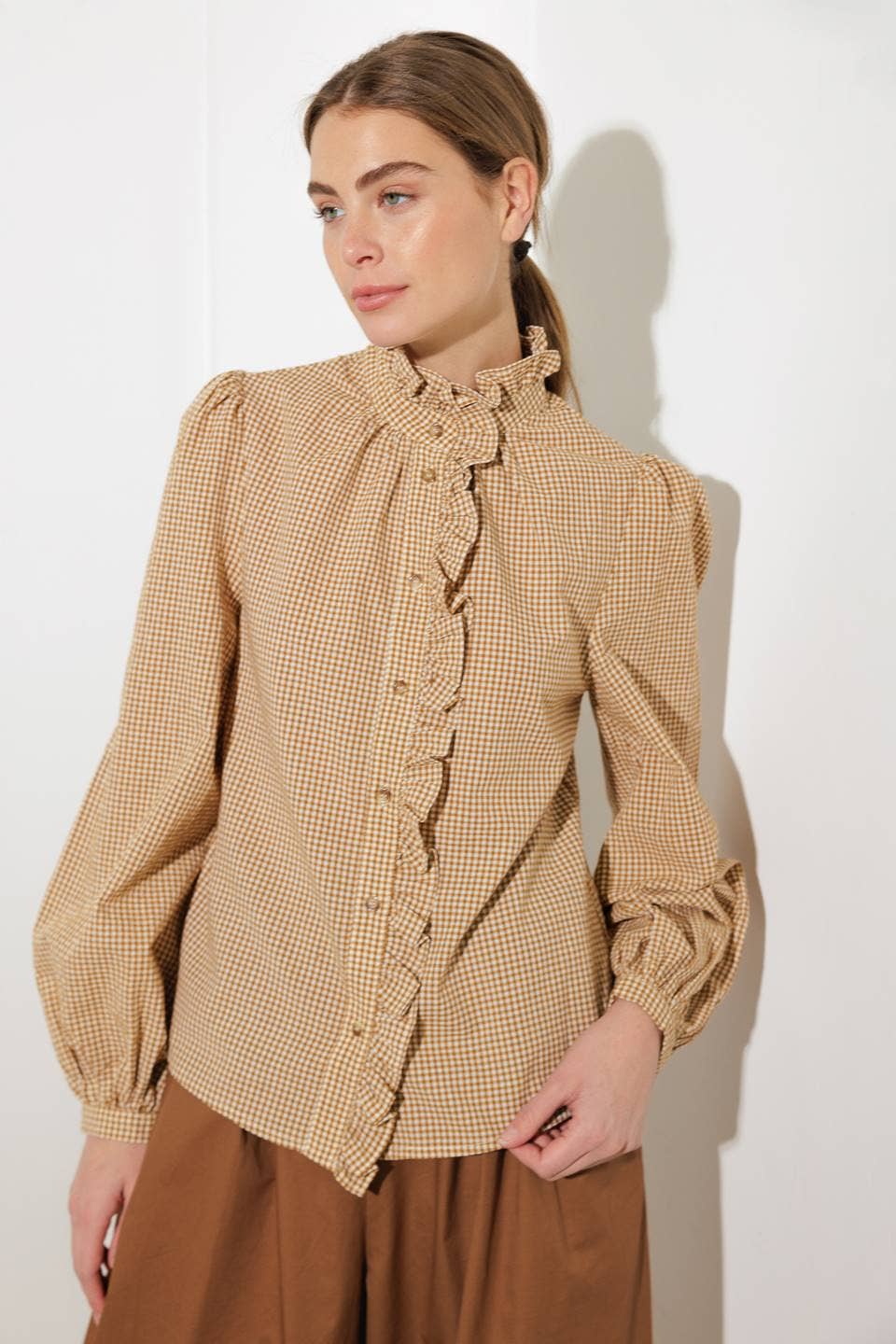 A printed woven top - FT1295 MUSTARD