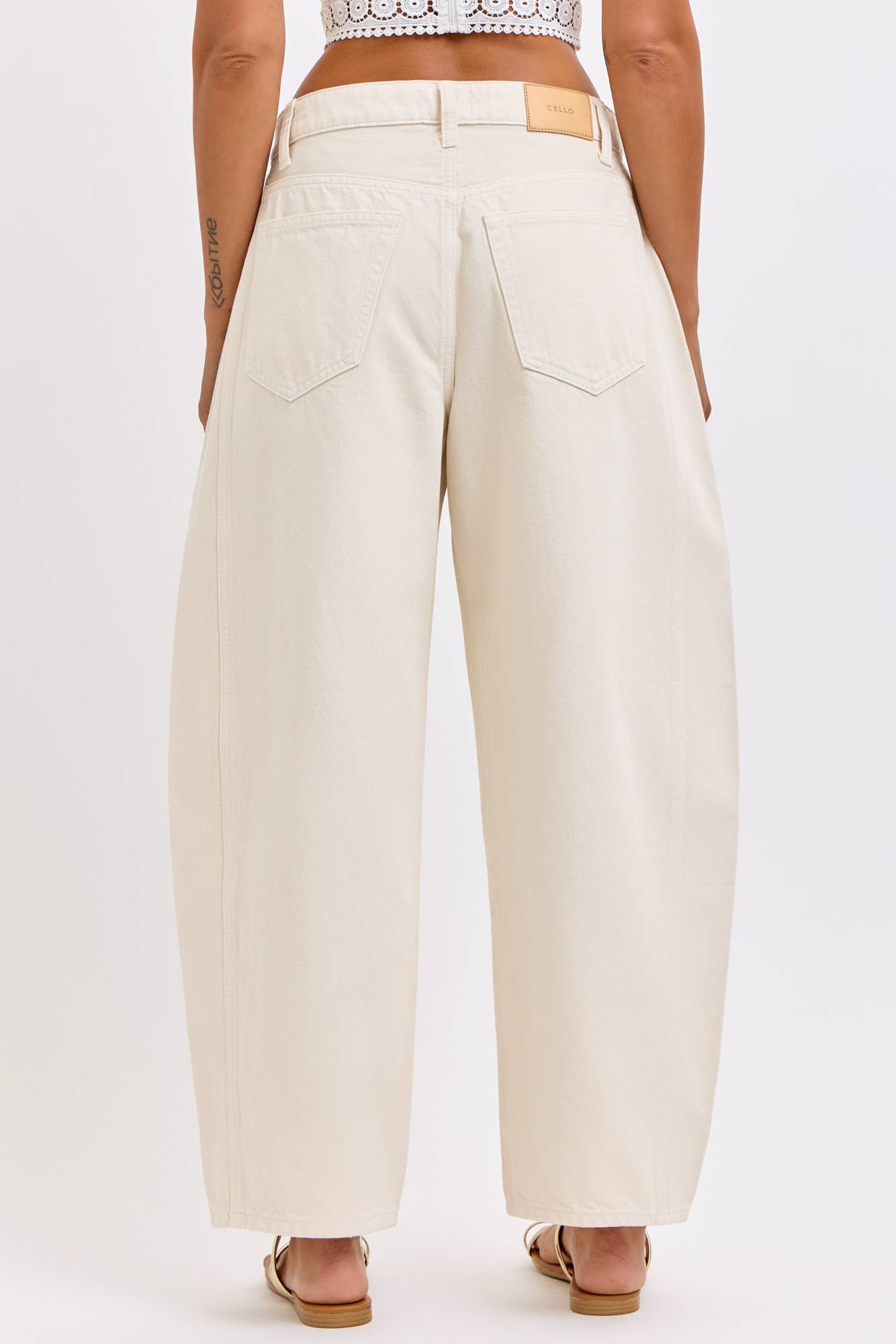 Mid Waisted Barrel Leg with Side Panels