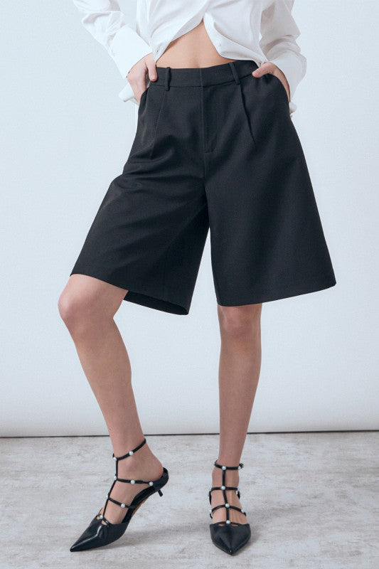 Black Bermudas