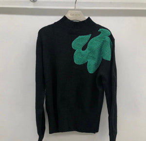 Black green sweater