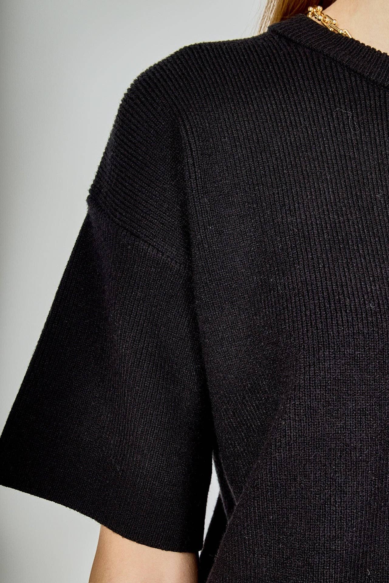 Collar Knit Half Sleeves Top