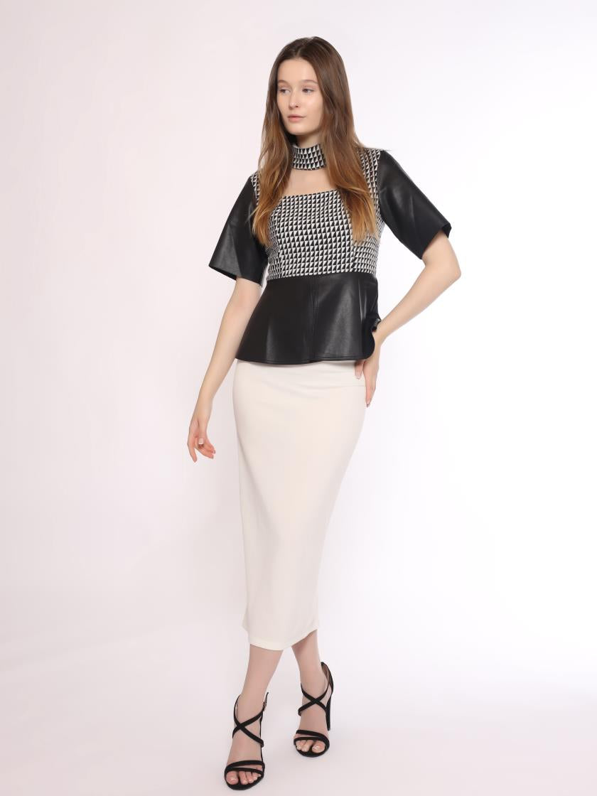 Black white square top